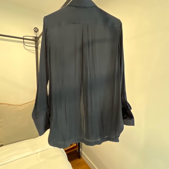 Banana Republic Silk Navy Button Down Shirt - Picture 5 of 5